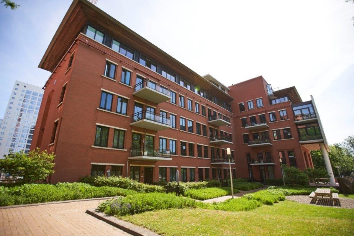 Maanplein 94