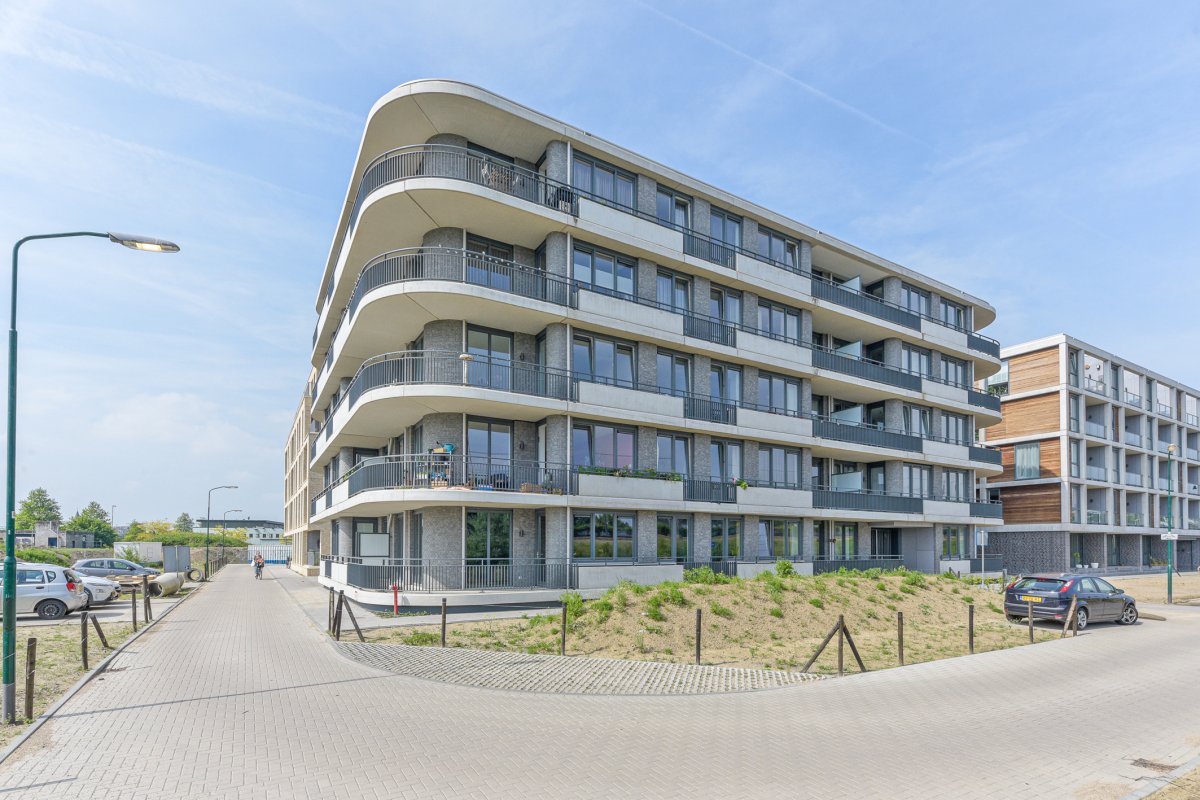 Tussenbusstraat 76