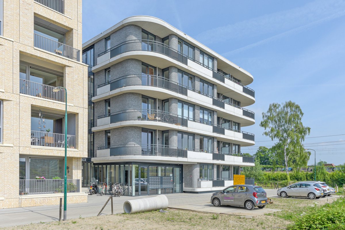 Tussenbusstraat 94