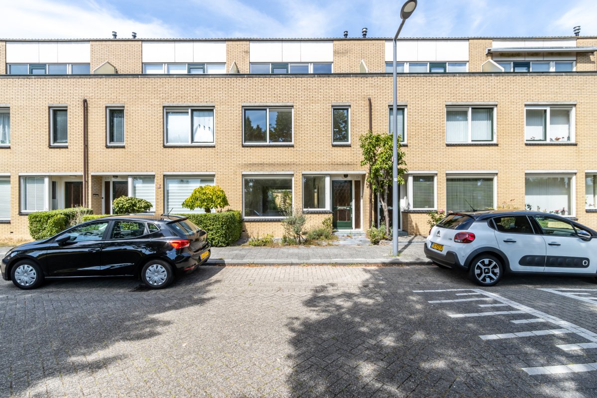 Dirkje Goedhartstraat 138