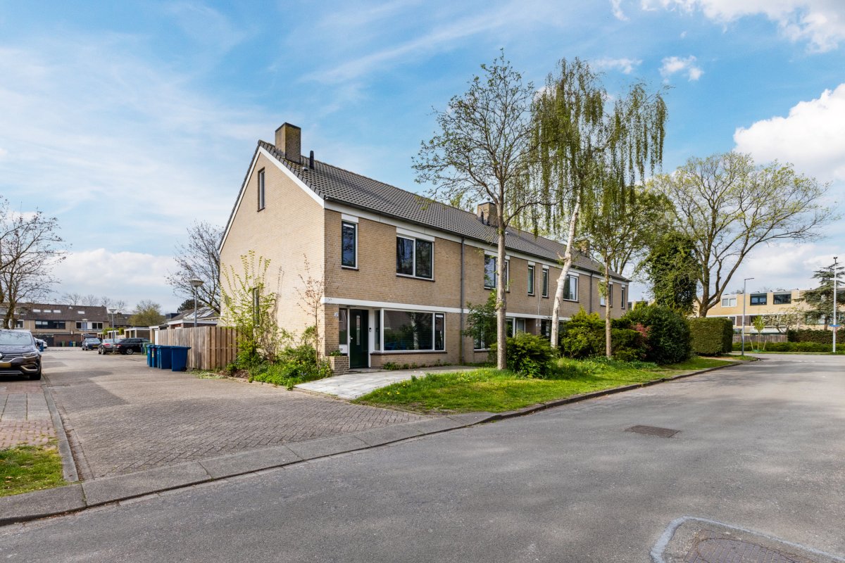 Debussystraat 86